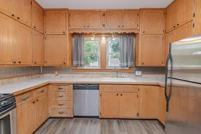 902 White Street, Jackson, MN 56143 - Photo 9