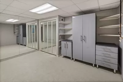 2740 W Lake Of The Isles Parkway, Minneapolis, MN 55416 - Photo 43