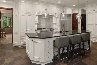 2740 W Lake Of The Isles Parkway, Minneapolis, MN 55416 - Photo 11