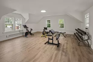 2740 W Lake of the Isles Pkwy, Minneapolis, MN 55416 - Photo 17