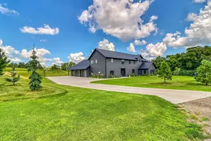 1110 W Douglas Ave, Fergus Falls, MN 56537 - Photo 1