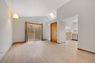 885 70th Avenue N, Brooklyn Center, MN 55430 - Photo 5