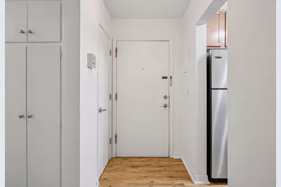 2706 Humboldt Avenue S #202, Minneapolis, MN 55408 - Photo 19