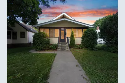1047 20th Avenue SE, Minneapolis, MN 55414 - Photo 1