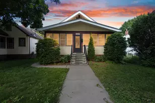 1047 20th Ave SE, Minneapolis, MN 55414 - Photo 1