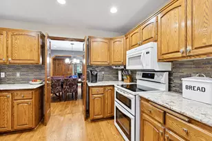 8011 County Rd 13 SE, Delano, MN 55328 - Photo 11