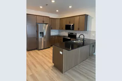 5877 41 Street S, Fargo, ND 58104 - Photo 3