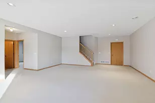 790 Woodduck Dr, Woodbury, MN 55125 - Photo 25