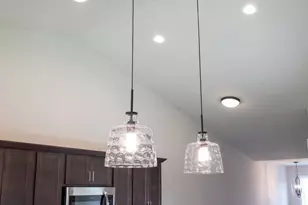 6715 Meadow View Dr S, Fargo, ND 58104 - Photo 9