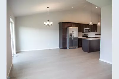 6715 Meadow View Drive S, Fargo, ND 58104 - Photo 3