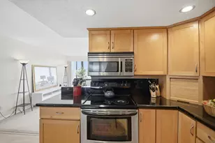 207 5th Ave SW, Rochester, MN 55902 - Photo 13