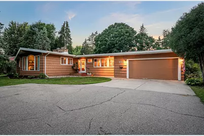 600 20th Street SW, Austin, MN 55912 - Photo 1