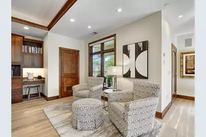 715 Linden Street #204, Mendota Heights, MN 55118 - Photo 11