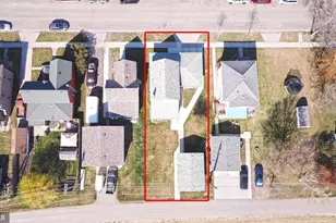 225 Lincoln Ave, Crookston, MN 56716 - Photo 3