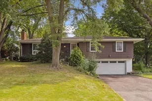 2020 Valders Ave N, Golden Valley, MN 55427 - Photo 1