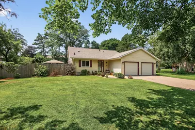 9296 Hamlet Avenue S, Cottage Grove, MN 55016 - Photo 1