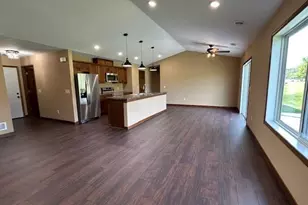 1560 Gray Fox Dr NE, Owatonna, MN 55060 - Photo 17