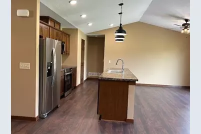 1560 Gray Fox Drive NE, Owatonna, MN 55060 - Photo 19