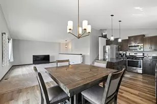 901 Moline Loop NW, Isanti, MN 55040 - Photo 15