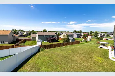 901 Moline Loop NW, Isanti, MN 55040 - Photo 9