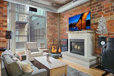 521 S 7th Street #301, Minneapolis, MN 55415 - Photo 1