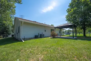1812 Wooden Shoe Ct, Baldwin, WI 54002 - Photo 23