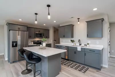 3208 Scotch Lane, Mankato, MN 56001 - Photo 5