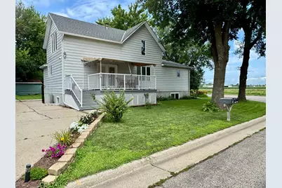 2224 Circle Drive, Worthington, MN 56187 - Photo 1