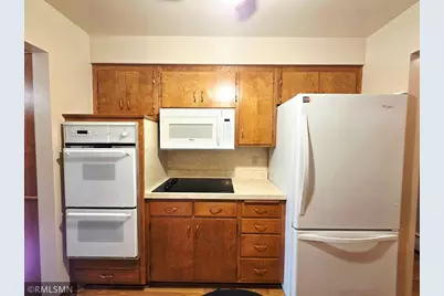 400 Edgewood Drive, Glencoe, MN 55336 - Photo 7