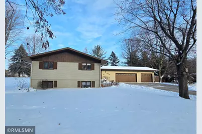 400 Edgewood Drive, Glencoe, MN 55336 - Photo 1
