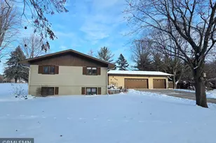 400 Edgewood Dr, Glencoe, MN 55336 - Photo 1