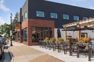 1252 Trailwood S, Hopkins, MN 55343 - Photo 25