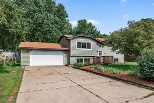 9521 Aspen Ave NE, Lexington, MN 55014 - Photo 1