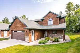 3943 Fountain Gate Dr N, Duluth, MN 55811 - Photo 1