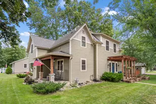 405 Oak Ave N, Annandale, MN 55302 - Photo 1