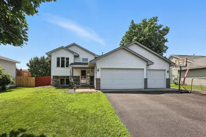 9672 Hale Avenue S, Cottage Grove, MN 55016 - Photo 1