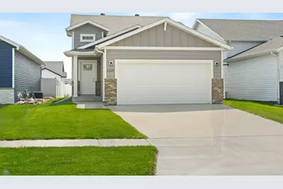 1520 67th Avenue S, Fargo, ND 58104 - Photo 1