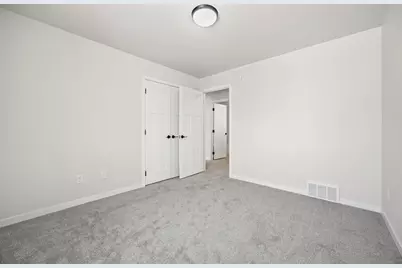 7405 Claire Drive S, Fargo, ND 58104 - Photo 27