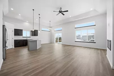 7405 Claire Drive S, Fargo, ND 58104 - Photo 7