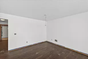 4746 N 6th St, Minneapolis, MN 55430 - Photo 13