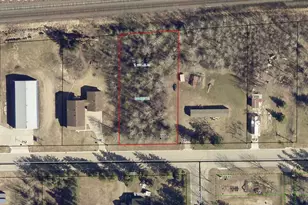 702 2nd St NW, Baudette, MN 56623 - Photo 1