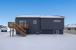 7494 Eagle Pointe Dr S, Fargo, ND 58104 - Photo 39