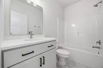 7494 Eagle Pointe Drive S, Fargo, ND 58104 - Photo 25