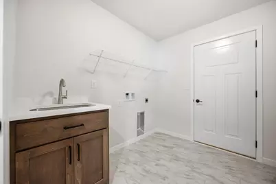 7494 Eagle Pointe Drive S, Fargo, ND 58104 - Photo 33