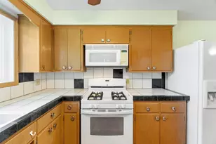 3337 Decatur Ln, Saint Louis Park, MN 55426 - Photo 29