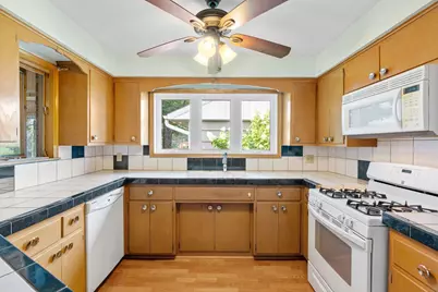 3337 Decatur Lane, Saint Louis Park, MN 55426 - Photo 27