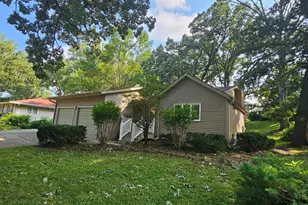 1109 W Richway Dr, Albert Lea, MN 56007 - Photo 1