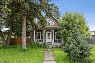 211 1st Ave SW, Dilworth, MN 56529 - Photo 1