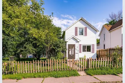 608 E 10th Street, Duluth, MN 55805 - Photo 1