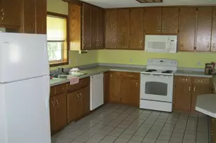 356 Circle Dr, Saint Martin, MN 56376 - Photo 5